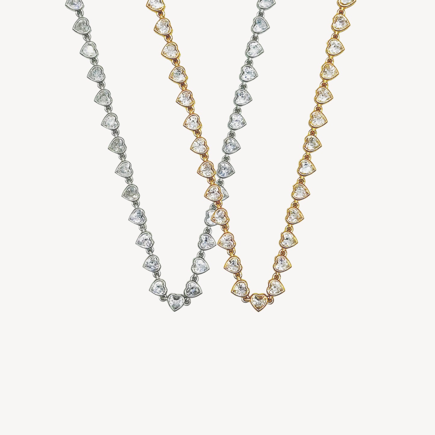 Collana LOVE-DIAMOND con Zirconi Splendenti a Cuore