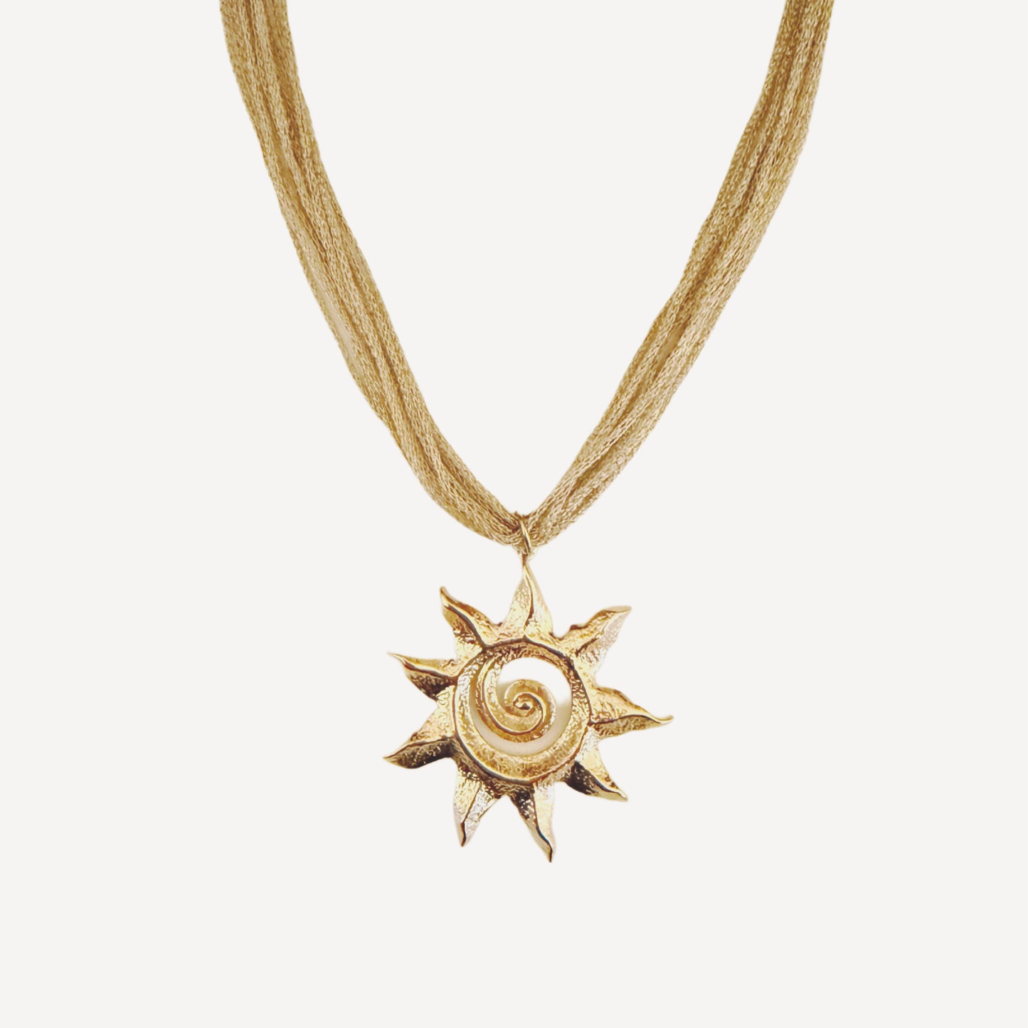 Collana SOLE con Pendente Sole Tribale